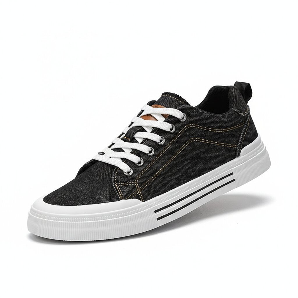 Baskets homme noires basses à lacets