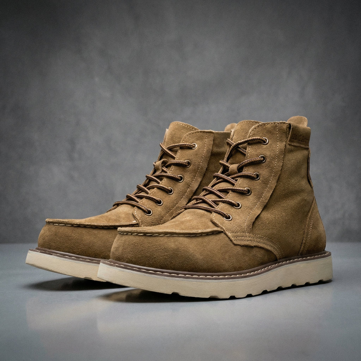 Bottines homme camel à lacets bout surpiqué