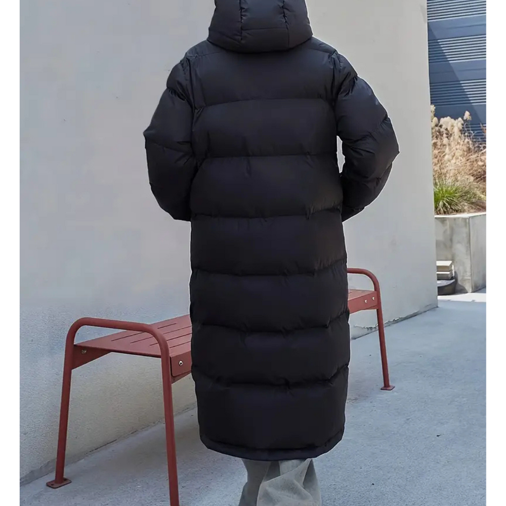 Doudoune femme noire longue à capuche et col montant