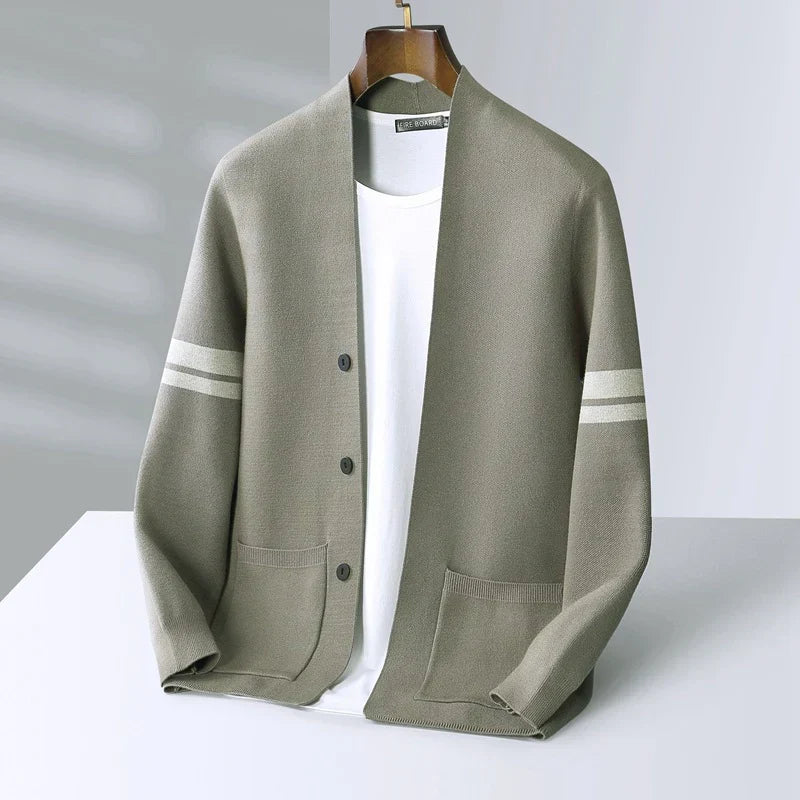 Gilet homme beige col V à rayures aux manches