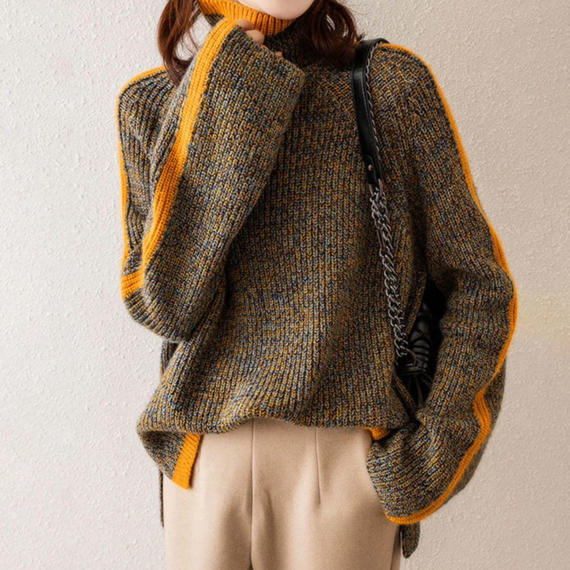 Pull col roulé femme kaki à manches rayées