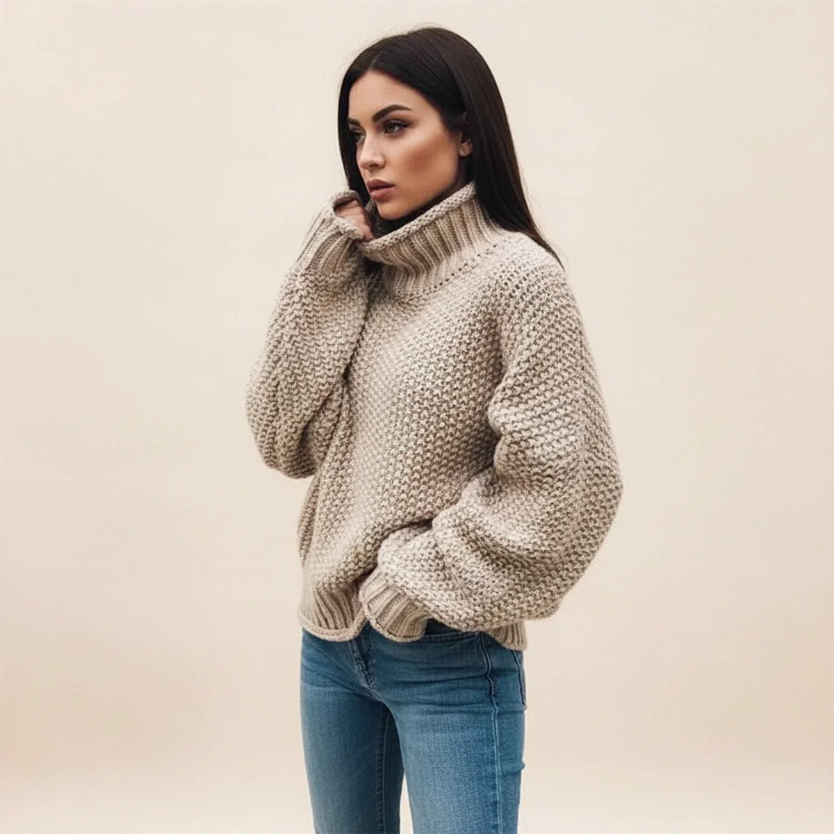 Pull femme kaki oversize à col roulé