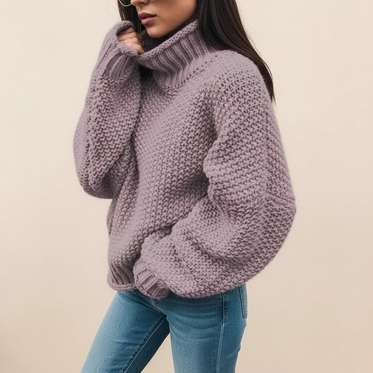 Pull femme violet oversize à col roulé