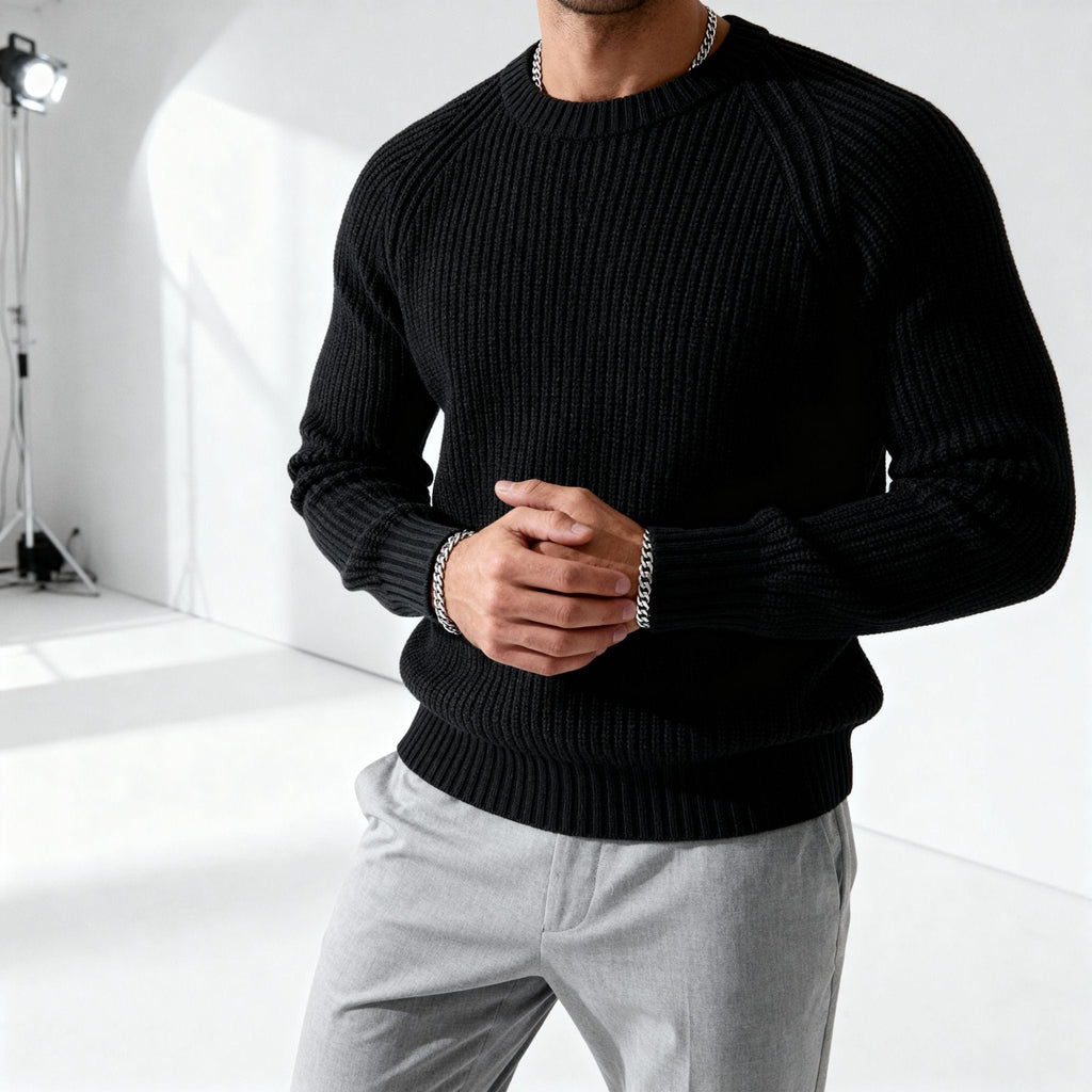 Pull homme noir à col rond côtelé